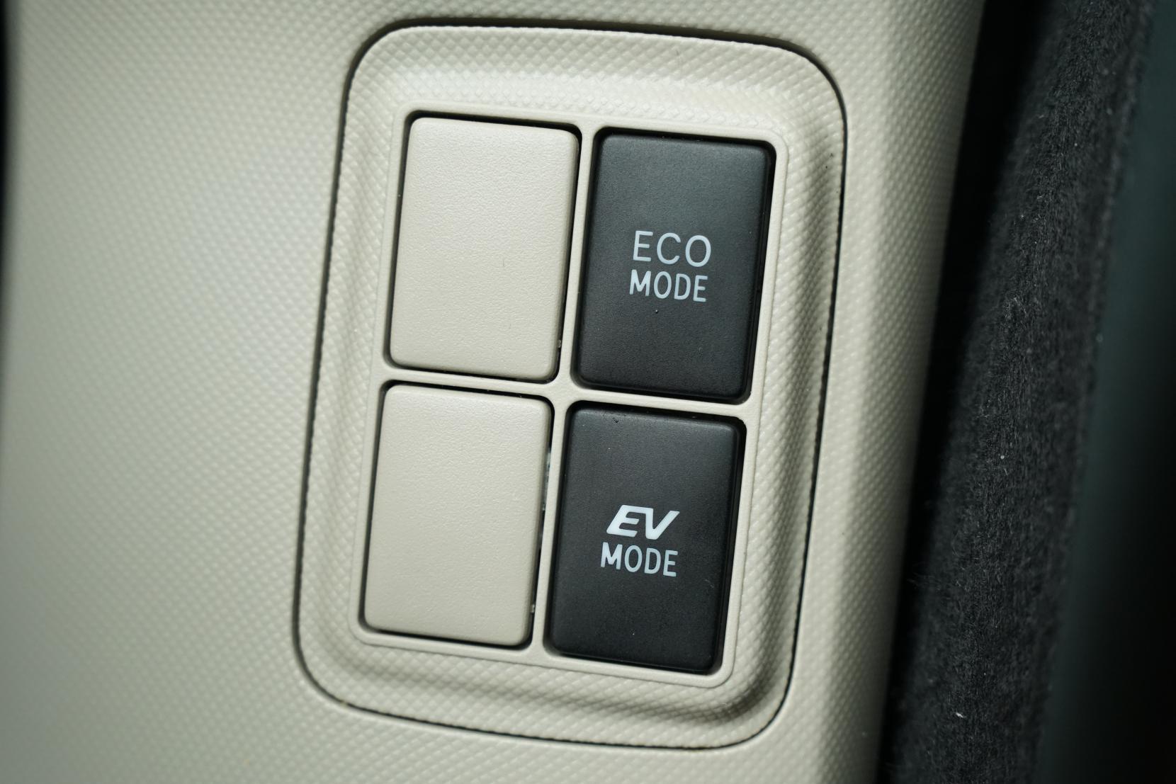 Toyota Aqua Hybrid G Push Start