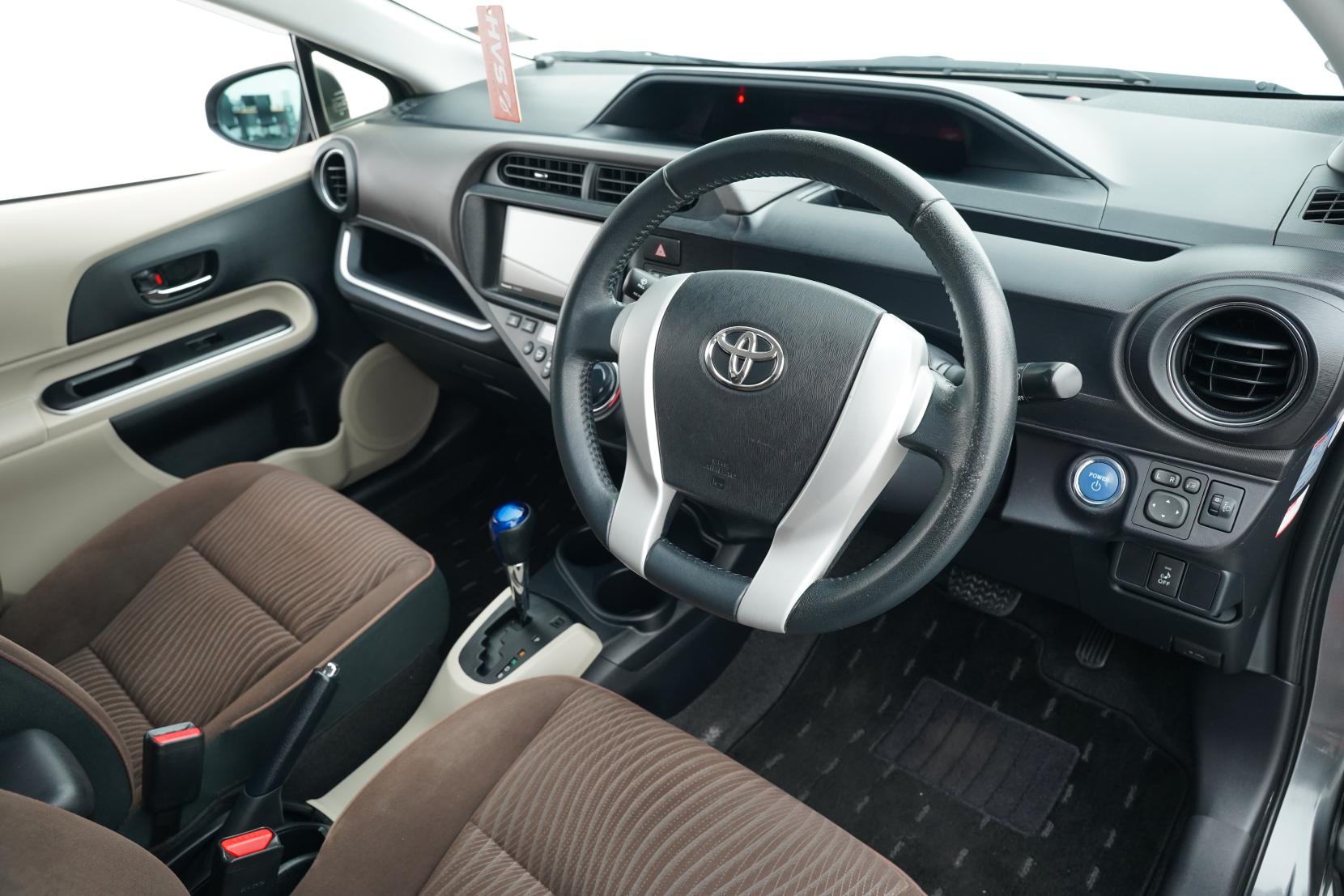Toyota Aqua Hybrid G Push Start