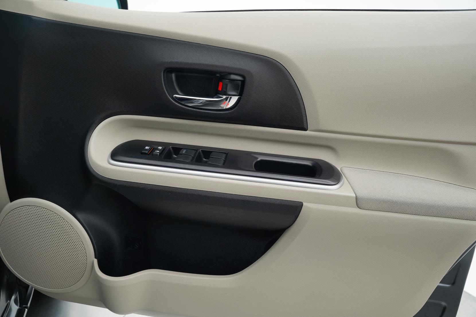 Toyota Aqua Hybrid G Push Start