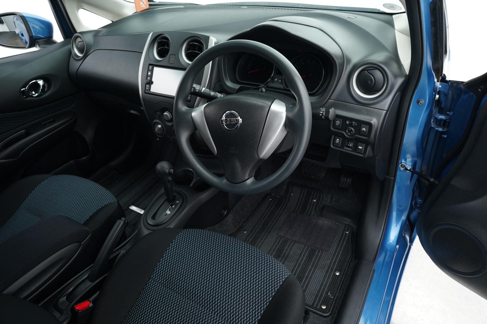 Nissan Note (2004–present) 1.2 X