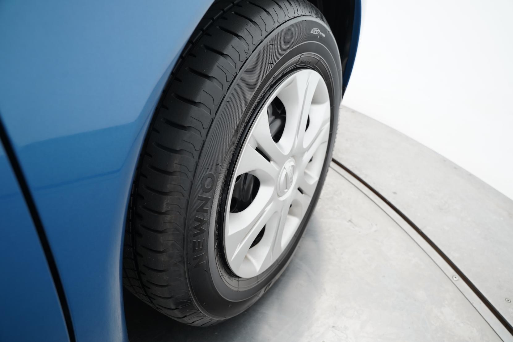 Nissan Note (2004–present) 1.2 X