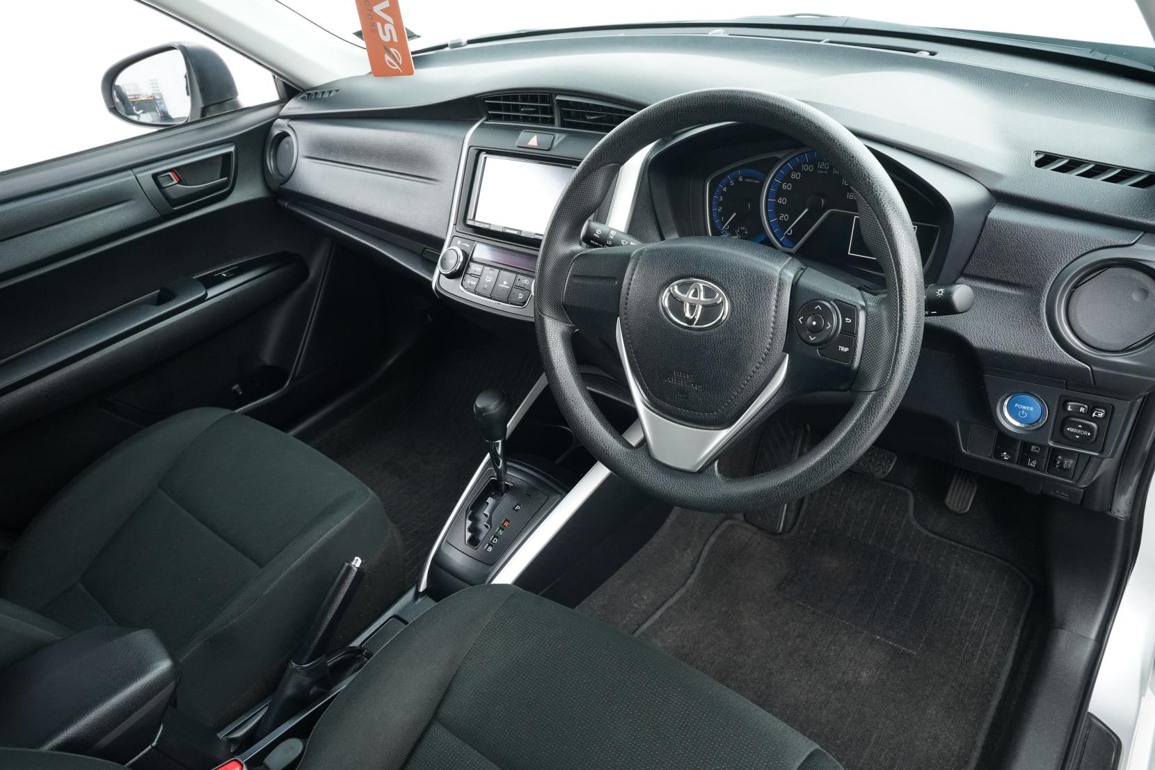 Toyota Corolla 1.5 FIELDER HYBRID EX