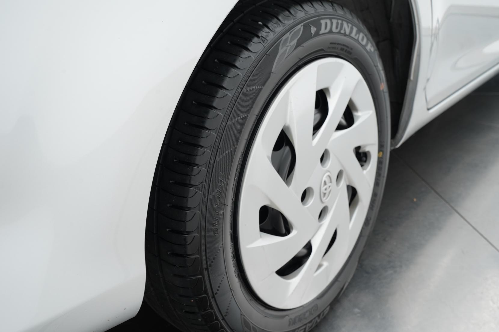 Toyota Corolla 1.5 FIELDER HYBRID EX