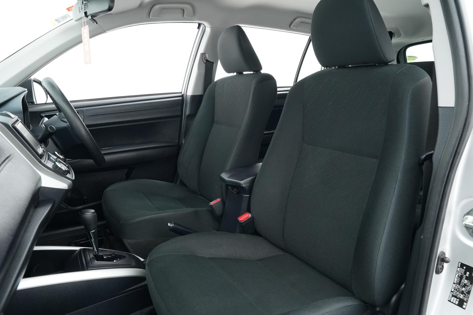 Toyota Corolla 1.5 FIELDER HYBRID EX