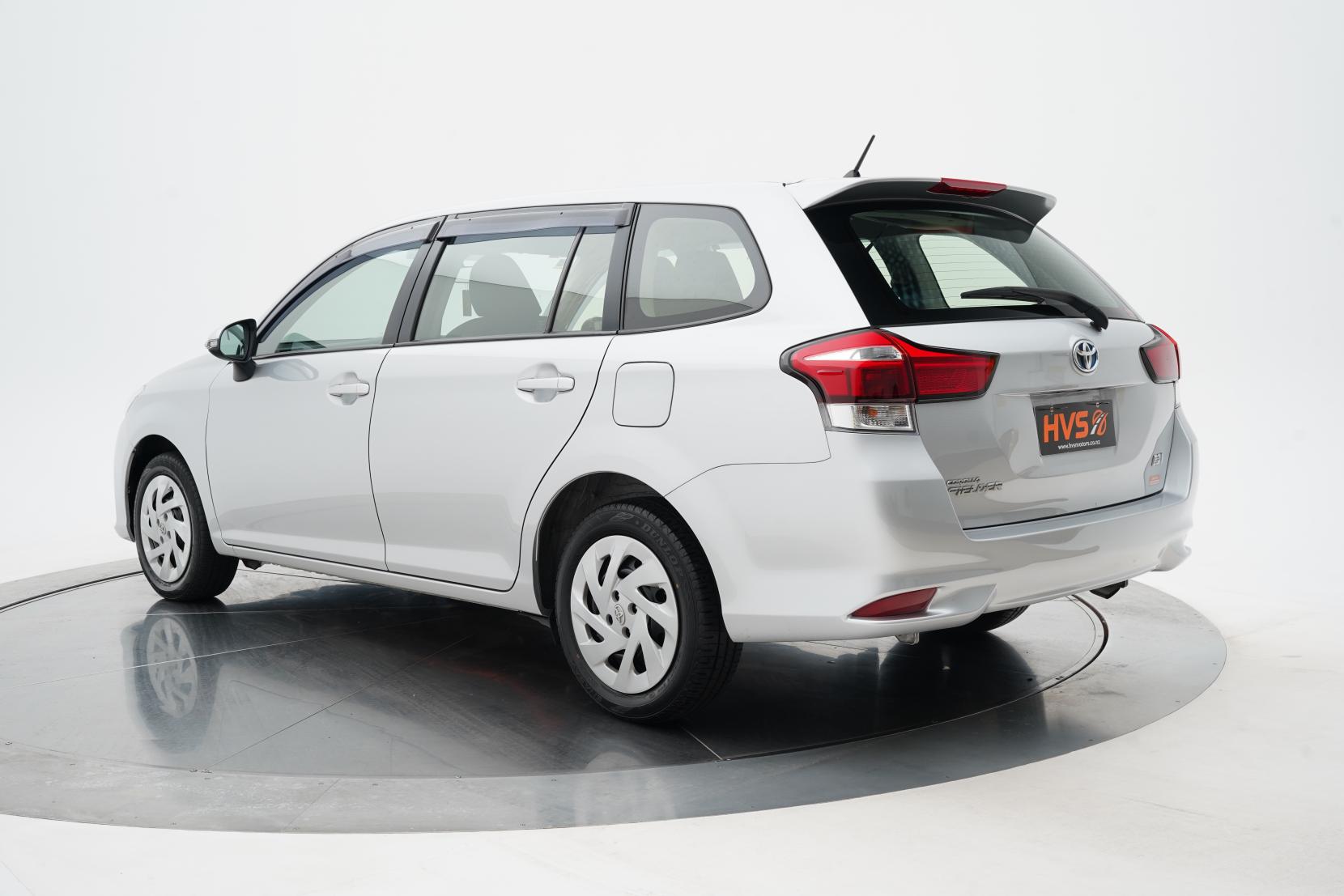Toyota Corolla 1.5 FIELDER HYBRID EX