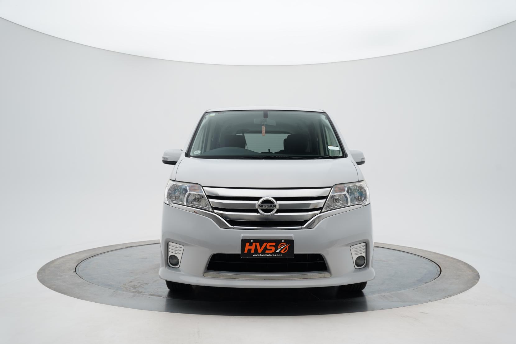 Nissan Serena (1991 – present) Hybrid Highway Star 8seats