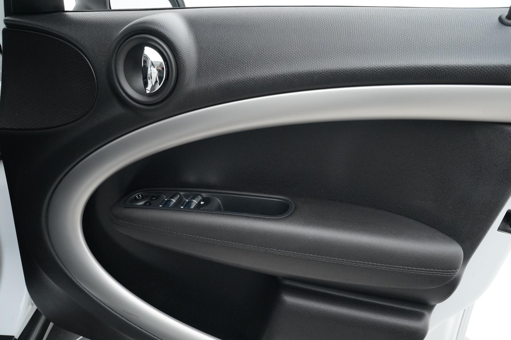 BMW Mini E 1.6 One Crossover