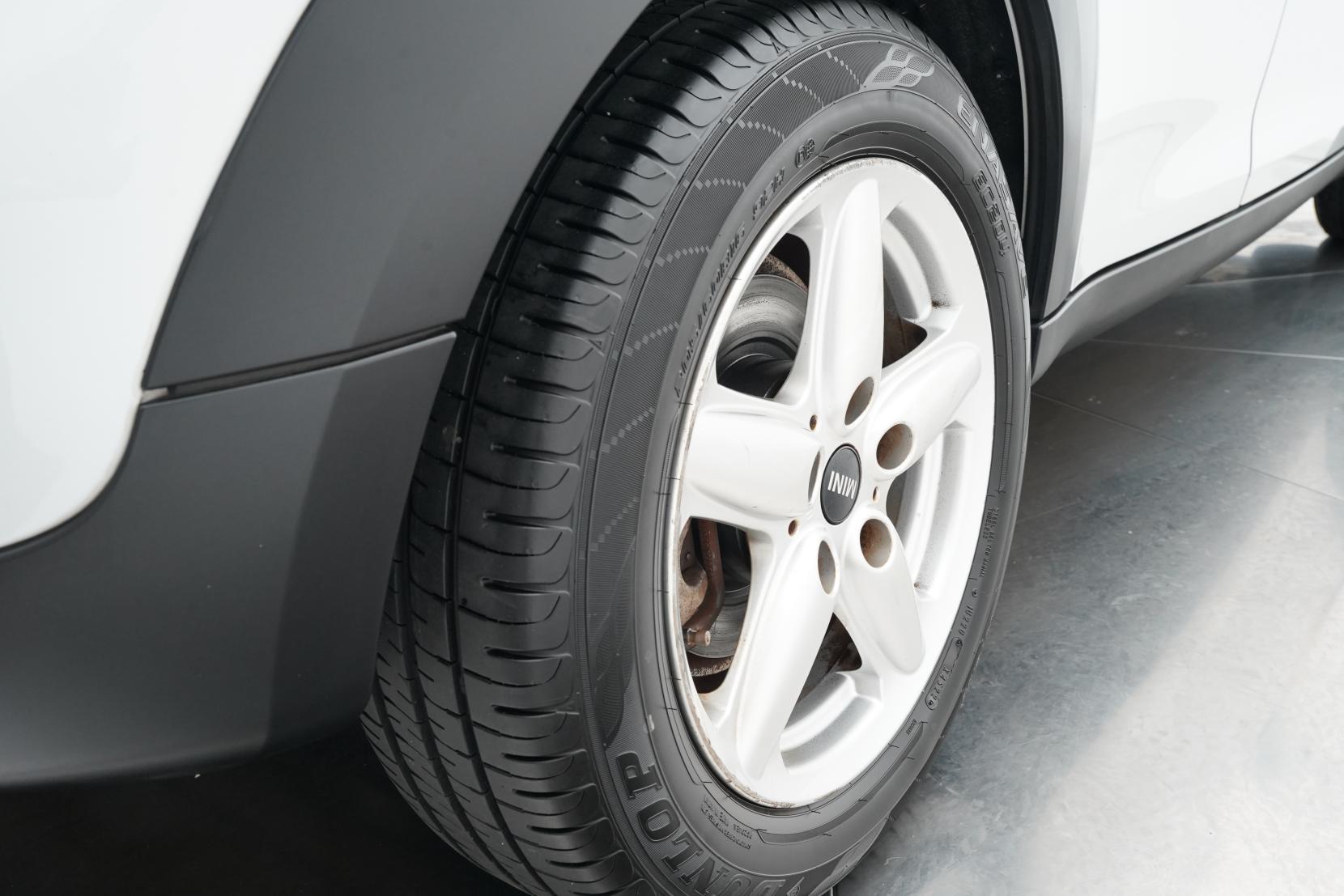 BMW Mini E 1.6 One Crossover