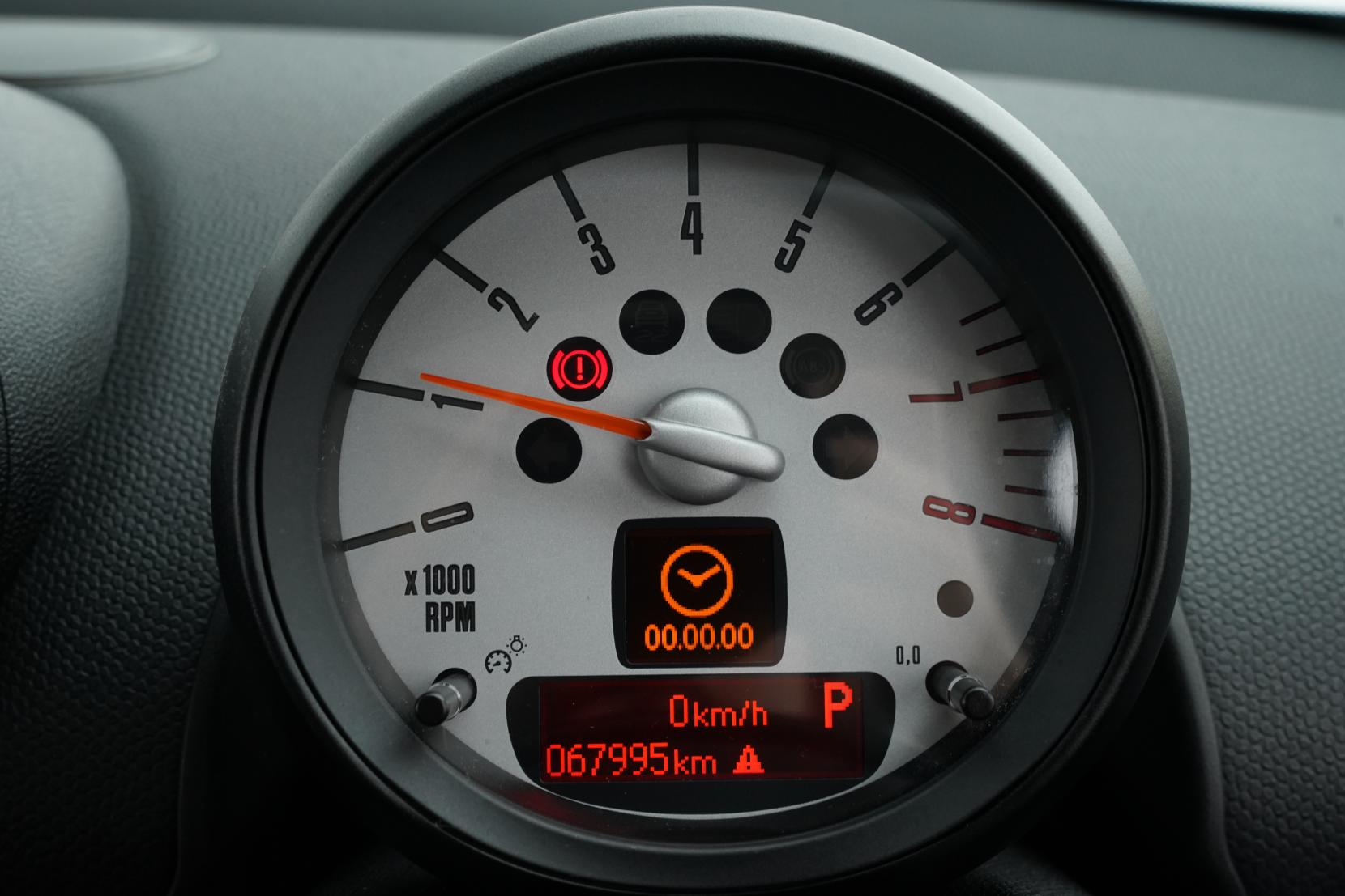 BMW Mini E 1.6 One Crossover