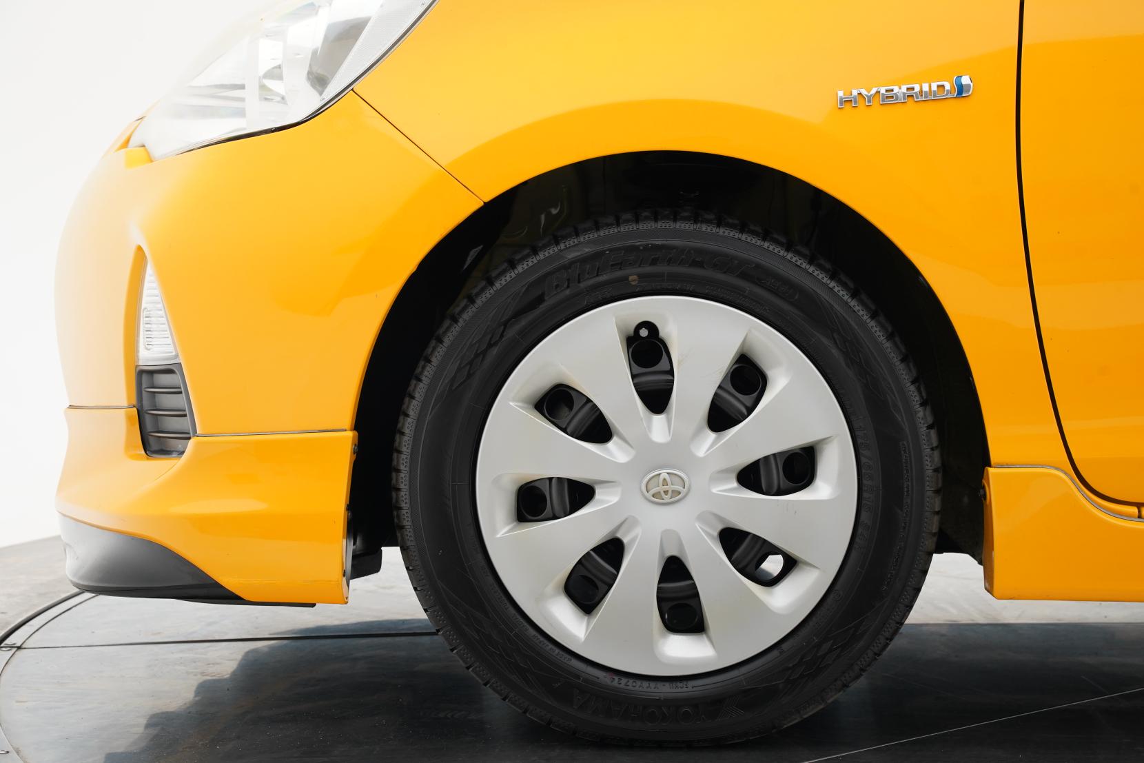 Toyota Aqua 1.5 G Leather