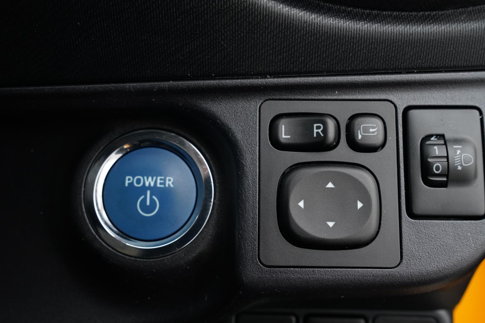 Toyota Aqua 1.5 G Leather