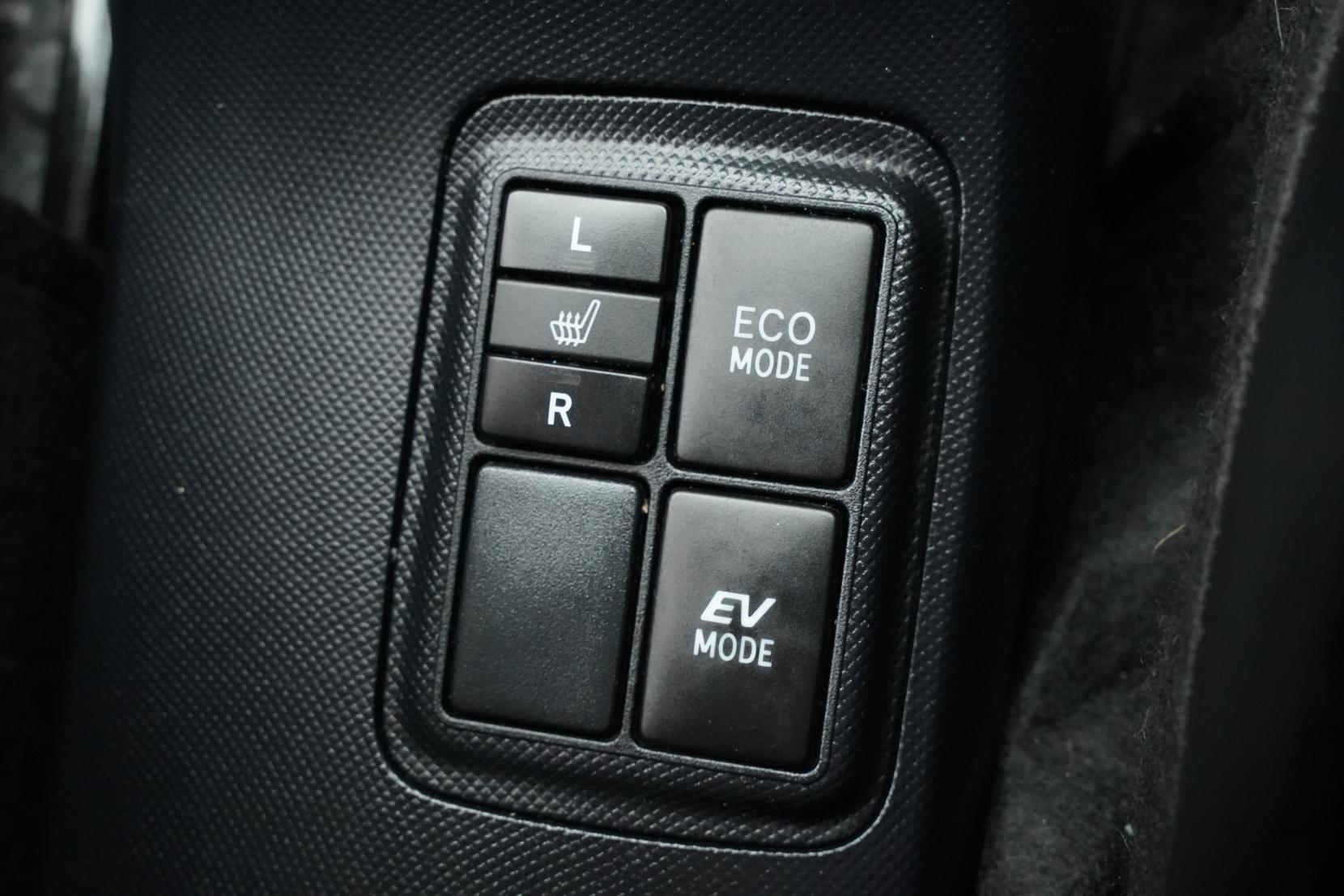 Toyota Aqua 1.5 G Leather