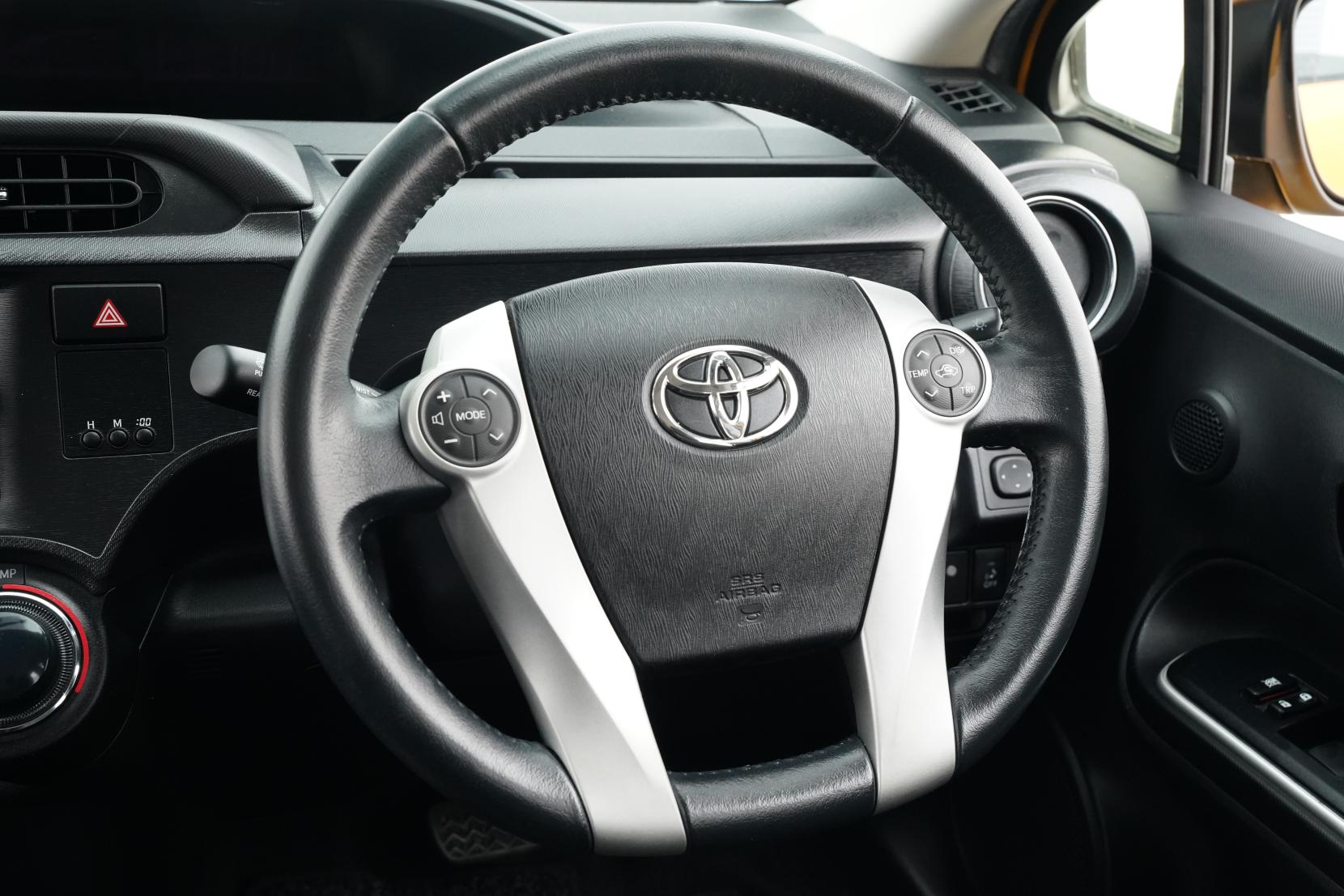 Toyota Aqua 1.5 G Leather