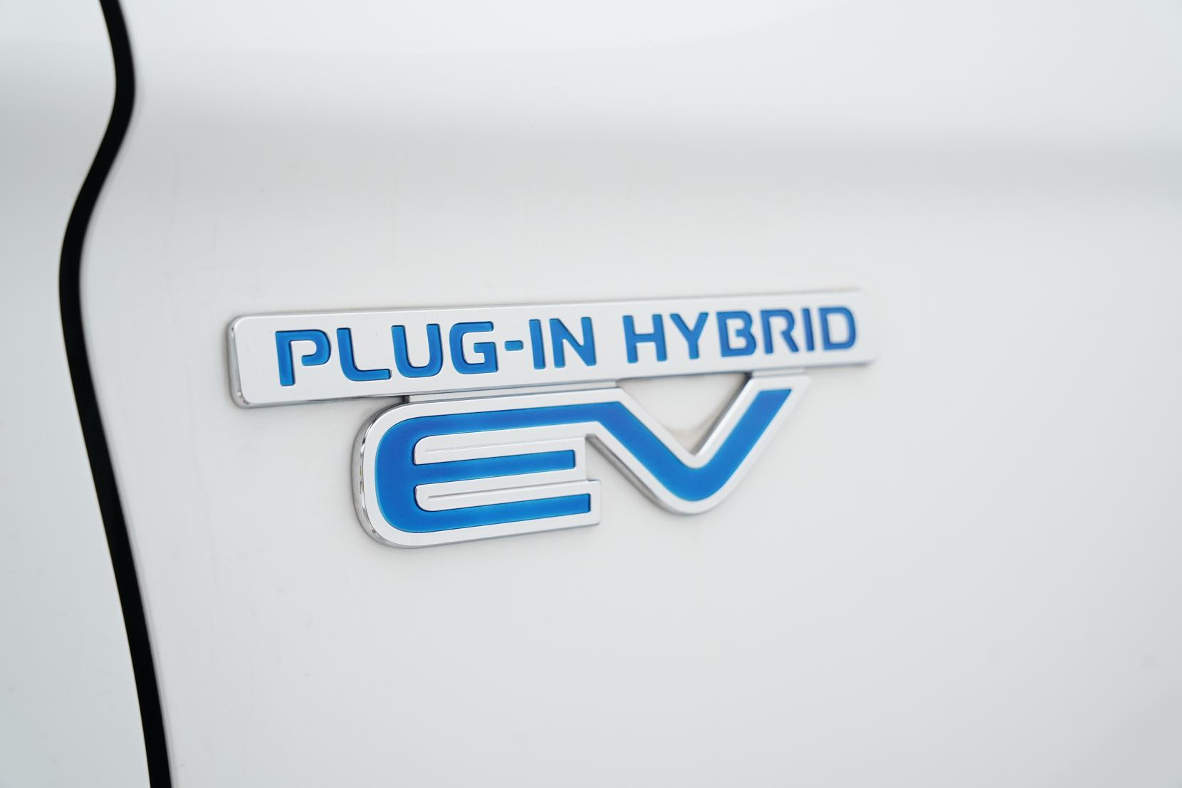 Mitsubishi Outlander 2.4 PHEV PHEV 4WD SPORT STYLE EDITION
