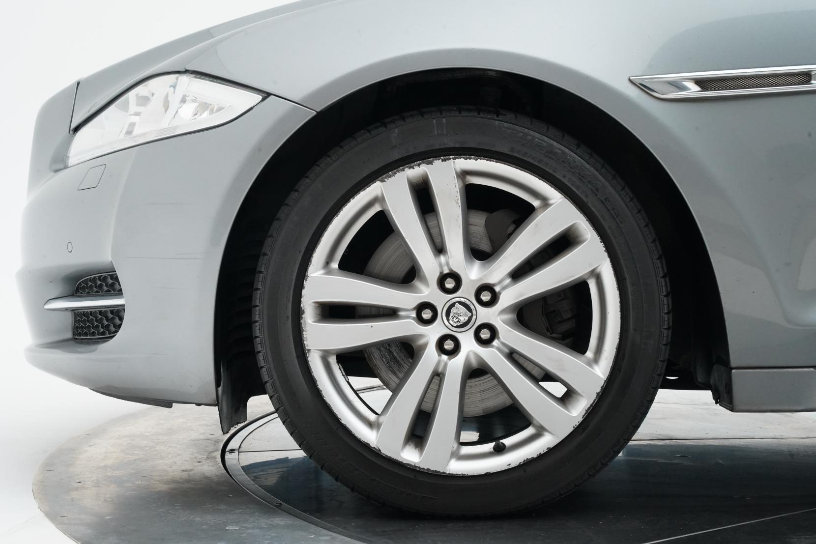 Jaguar XJ 5.0 V8 5.0L