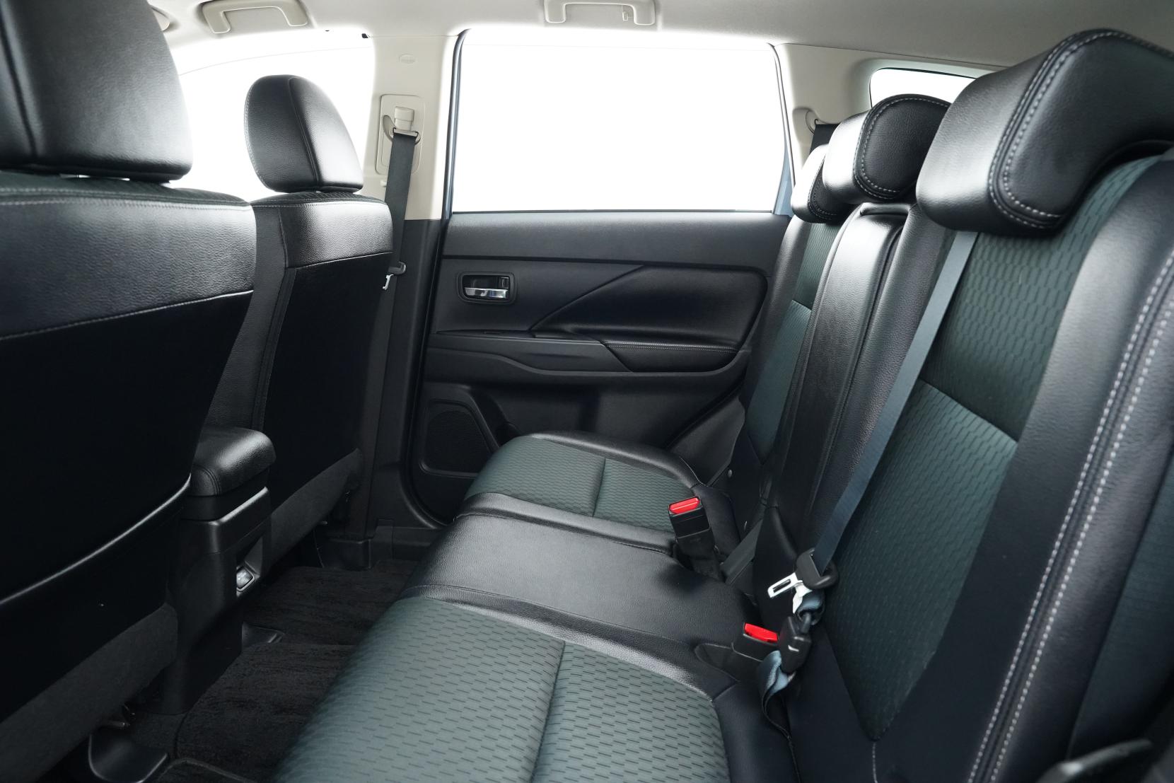 Mitsubishi Outlander 2.0 PHEV 4WD G