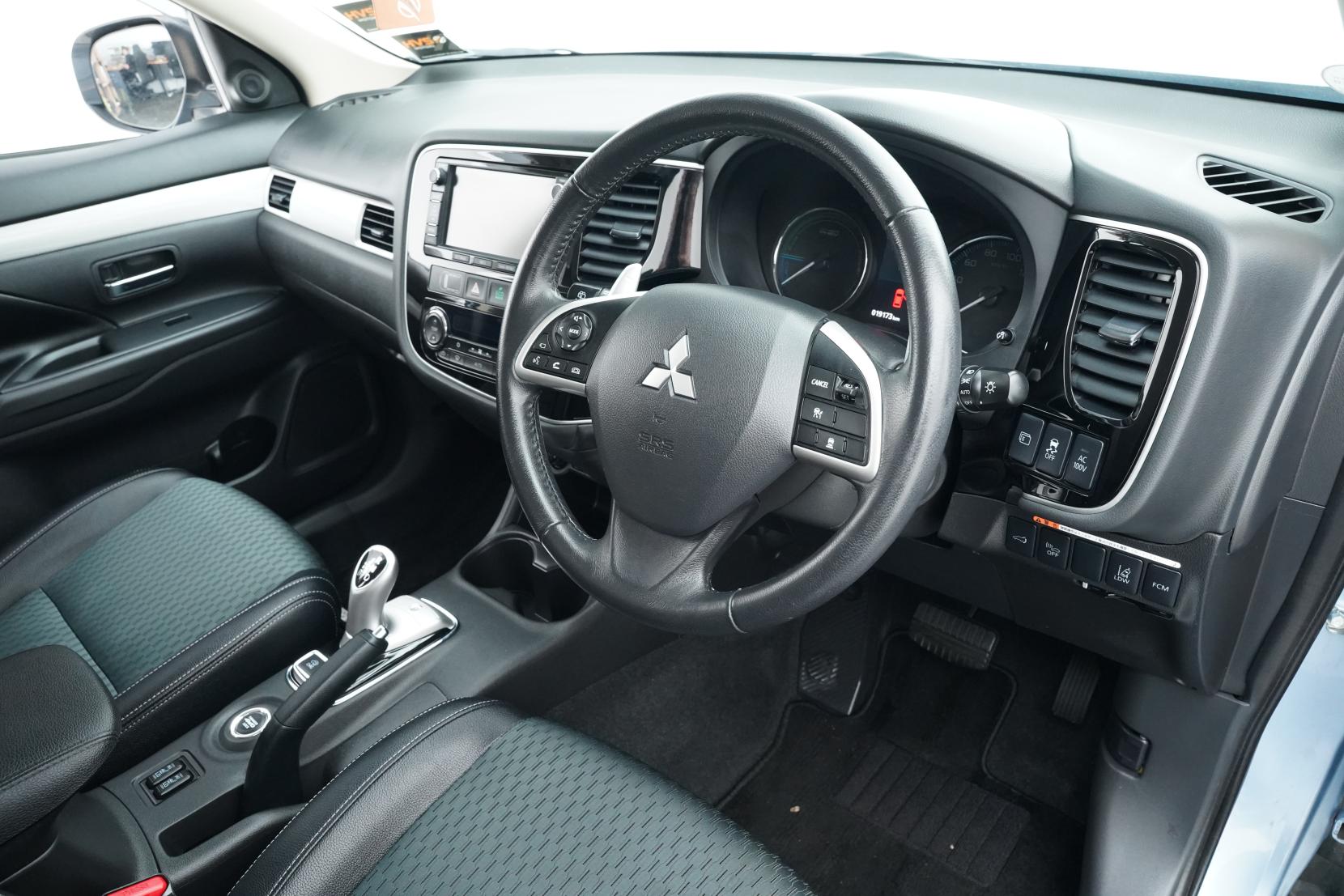 Mitsubishi Outlander 2.0 PHEV 4WD G