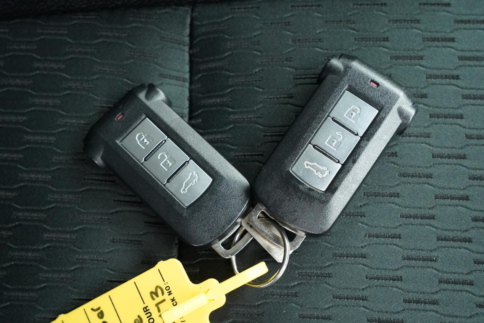 Mitsubishi Outlander 2.0 PHEV 4WD G