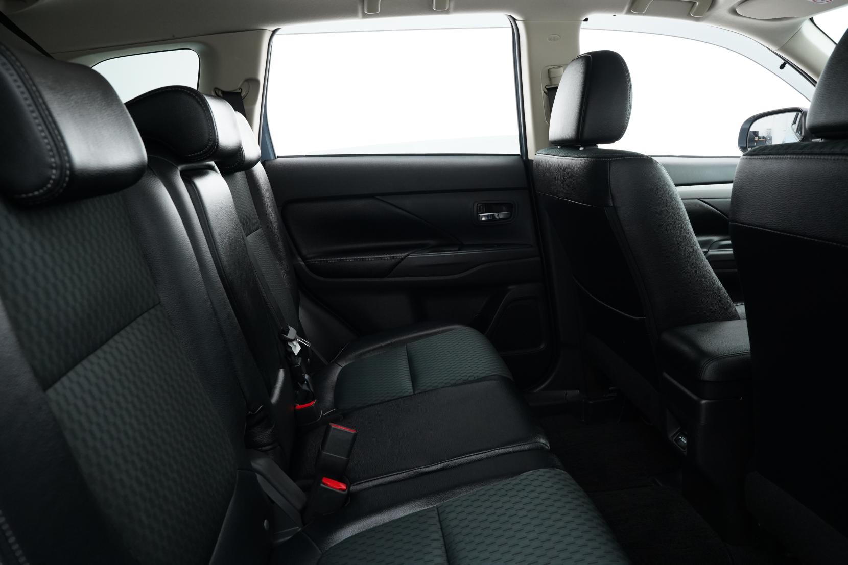 Mitsubishi Outlander 2.0 PHEV 4WD G