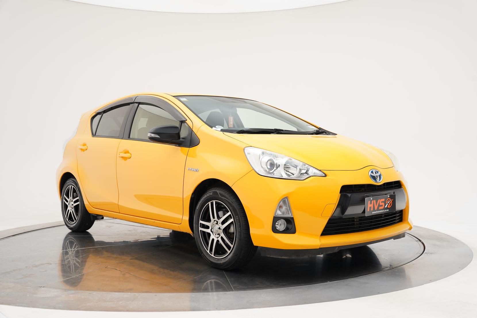 Toyota Aqua 1.5 S Push Start