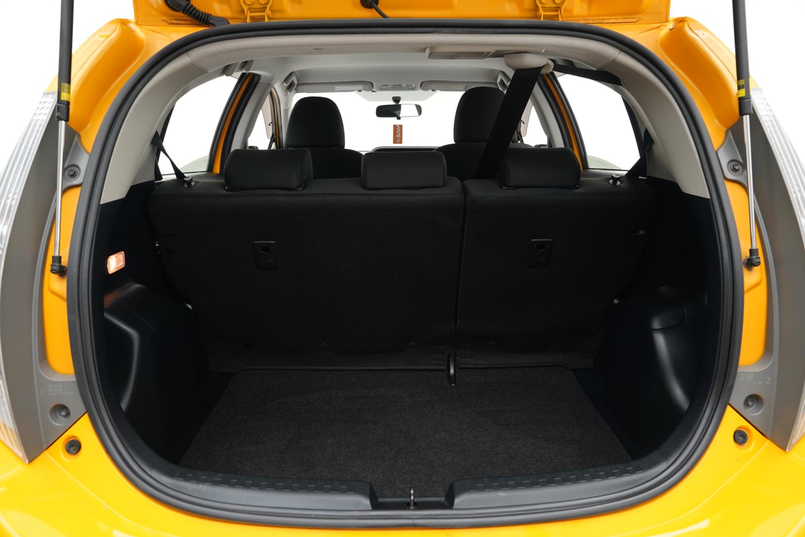 Toyota Aqua 1.5 S Push Start