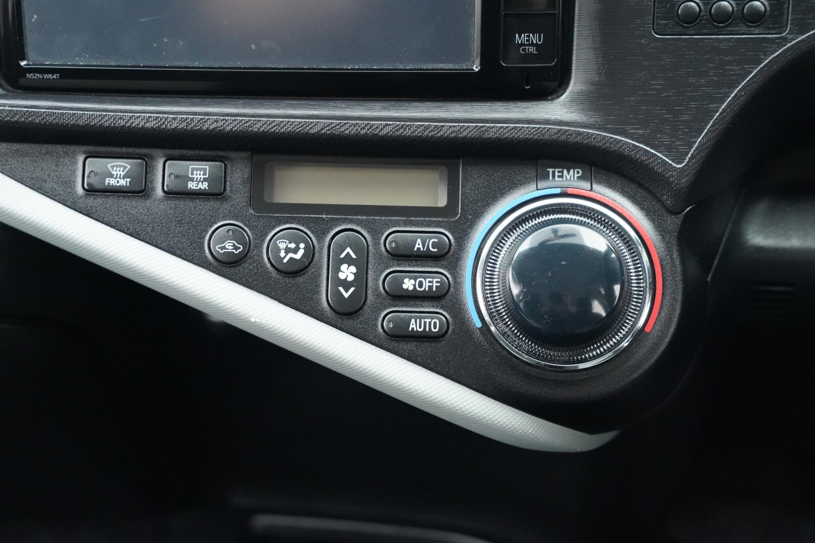 Toyota Aqua 1.5 S Push Start