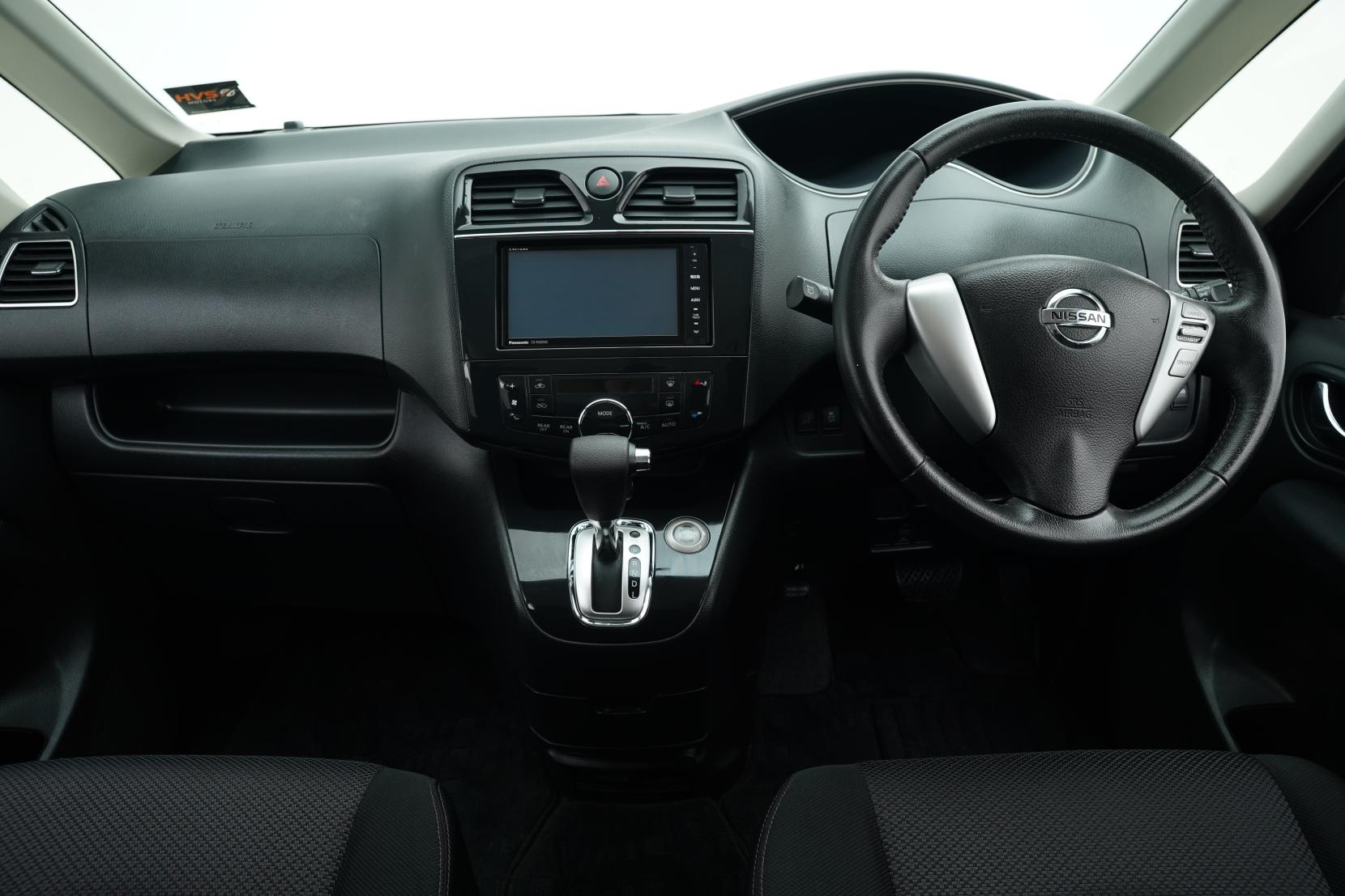 Nissan Serena Hybrid Highway Star V Selection