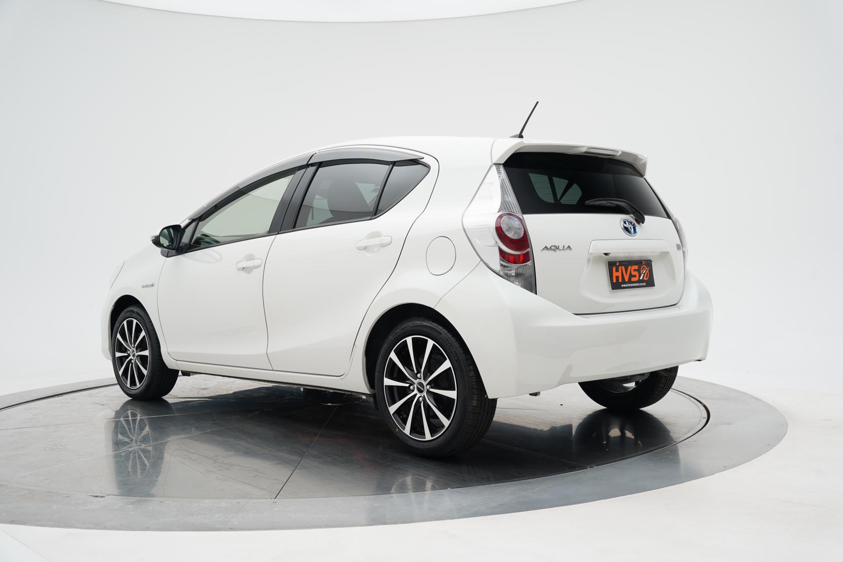 Toyota Aqua 1.5 S Push Start