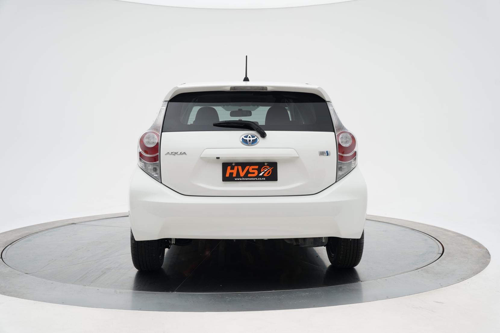 Toyota Aqua 1.5 S Push Start