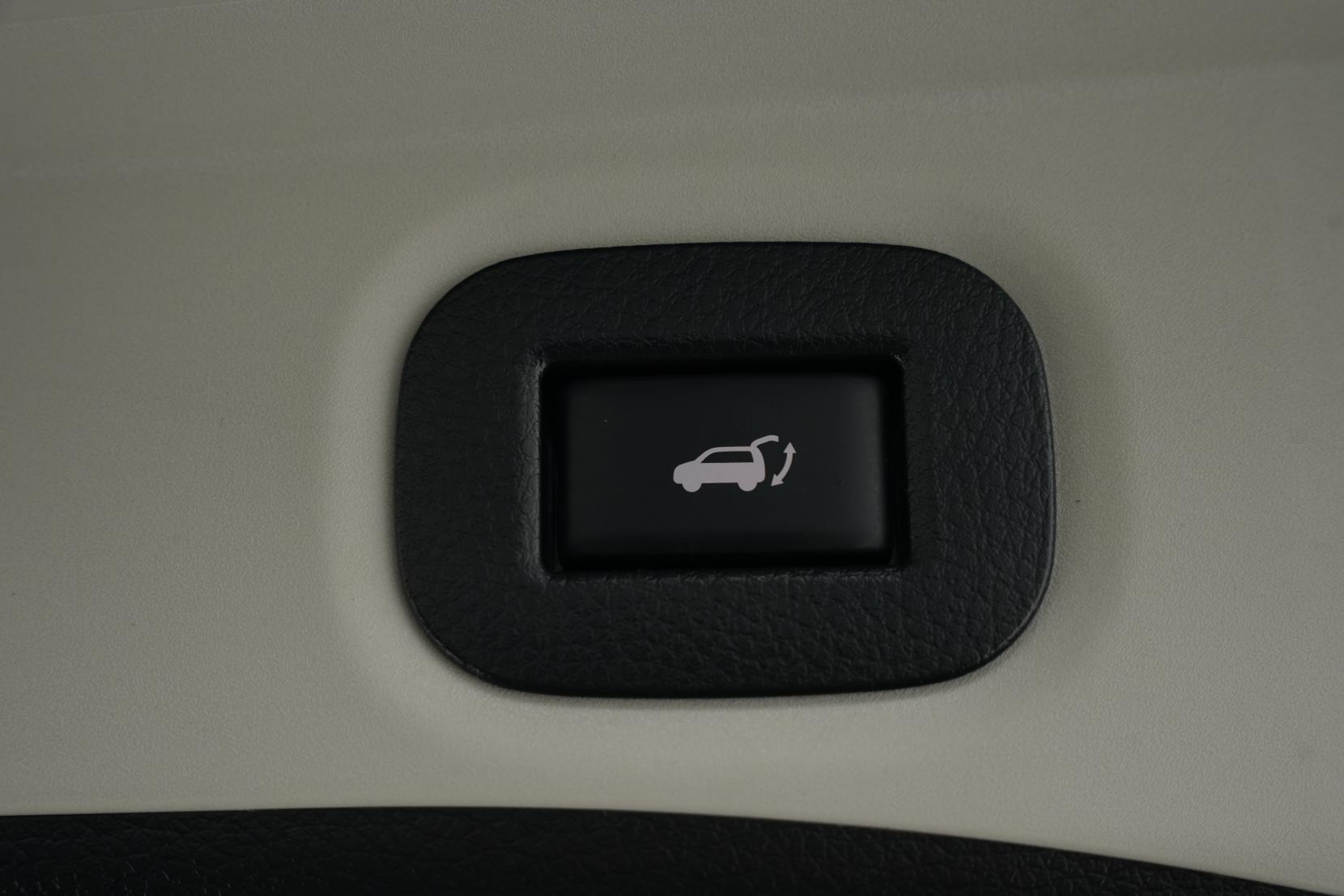 Nissan X-TRAIL Hybrid 20X