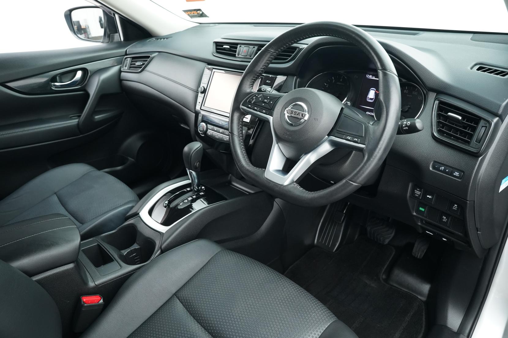 Nissan X-TRAIL Hybrid 20X