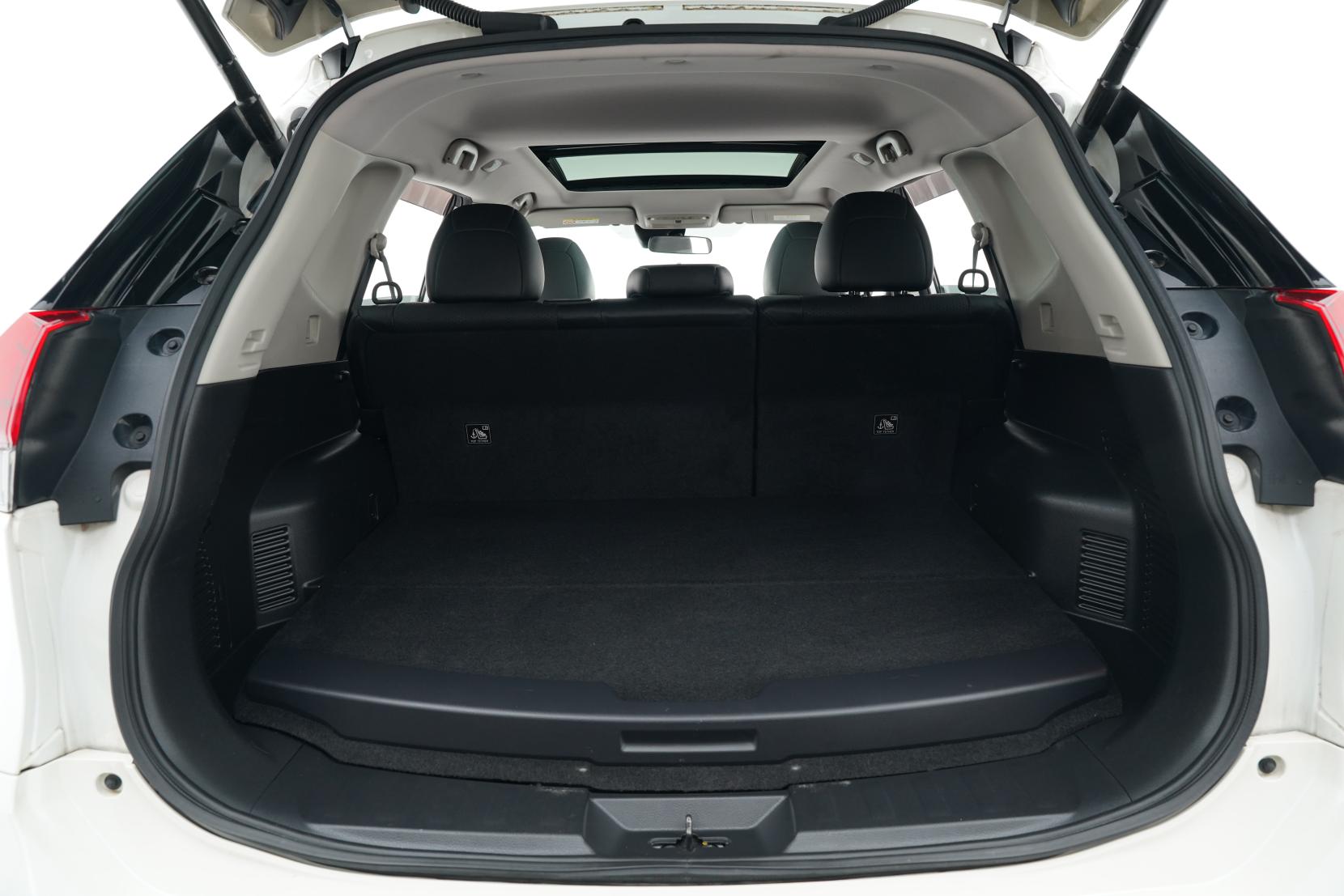 Nissan X-TRAIL 2.0 20X HYBRID