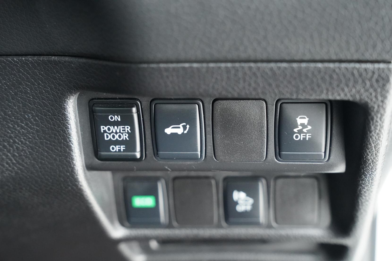Nissan X-TRAIL 2.0 20X HYBRID