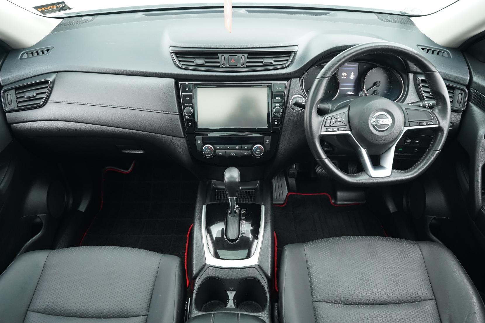 Nissan X-TRAIL 2.0 20X HYBRID