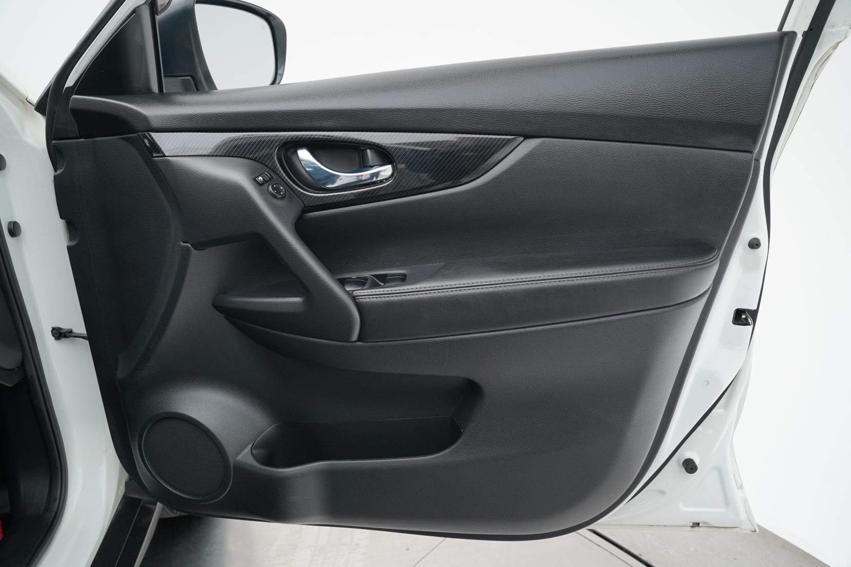 Nissan X-TRAIL 2.0 20X HYBRID