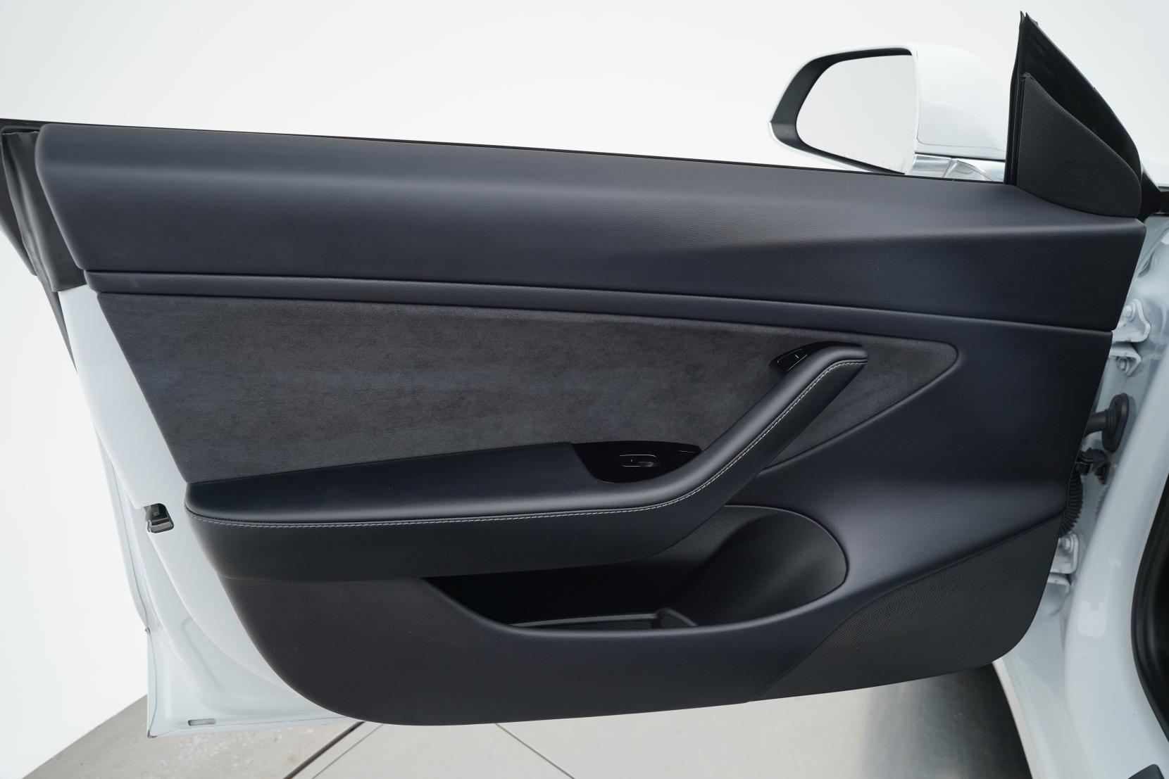 Tesla Model 3 Performance AWD