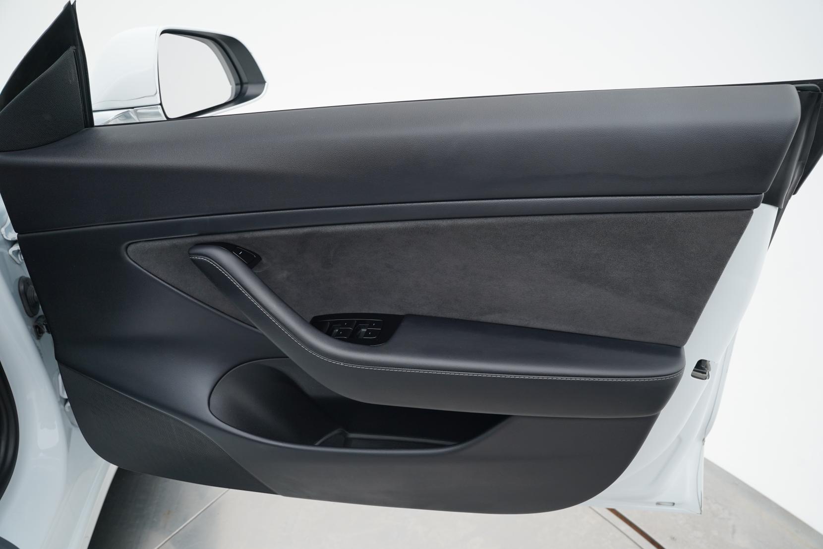 Tesla Model 3 Performance AWD