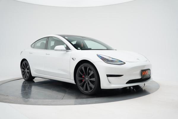 Tesla Model 3 Performance AWD