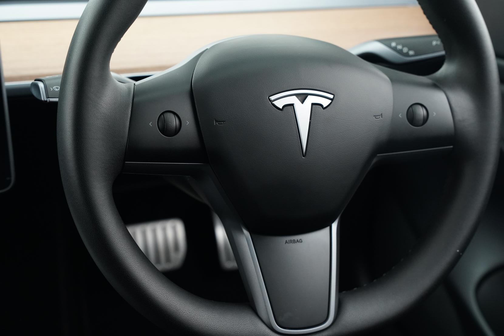 Tesla Model 3 Performance AWD