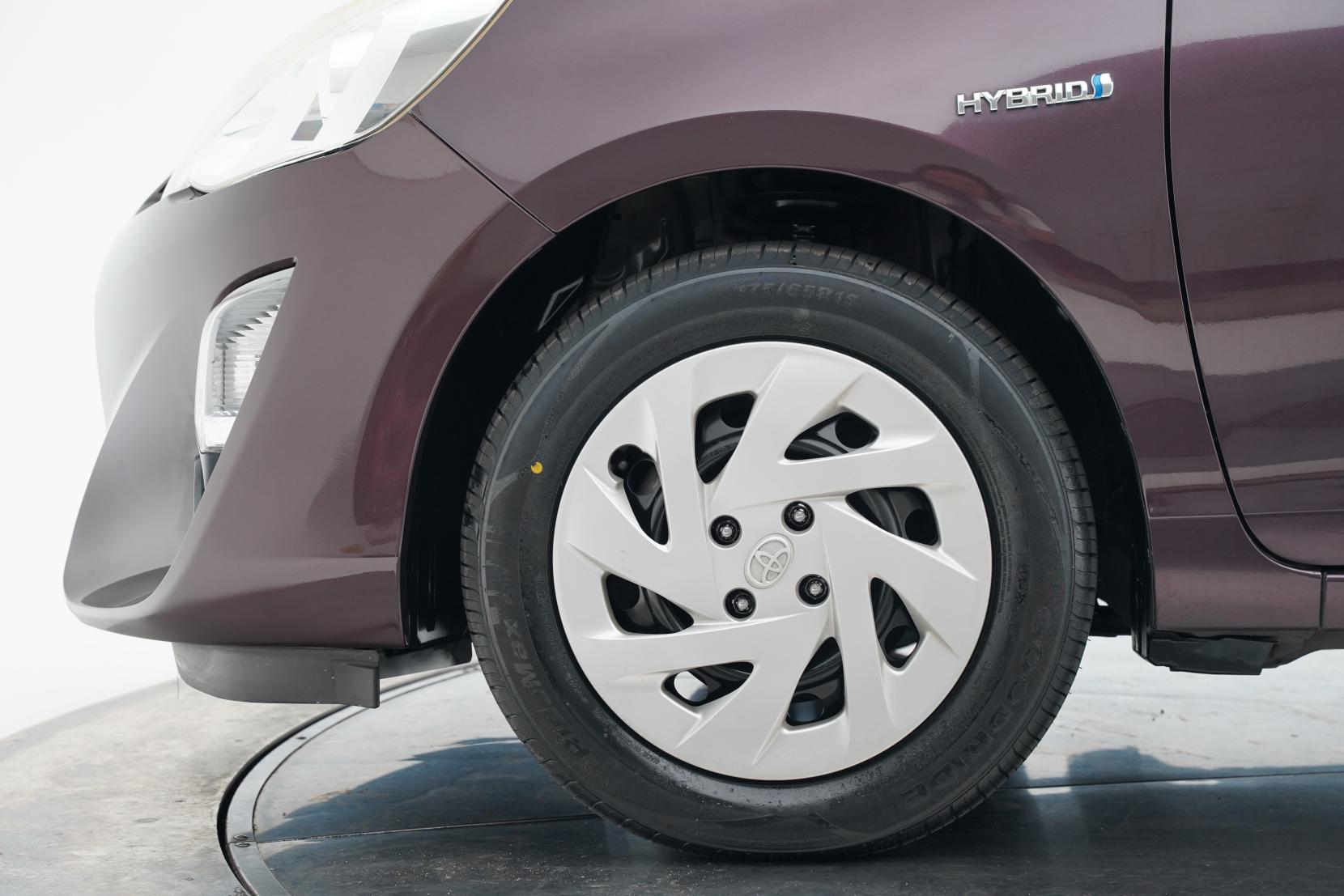 Toyota Aqua 1.5 S Facelift Push Start