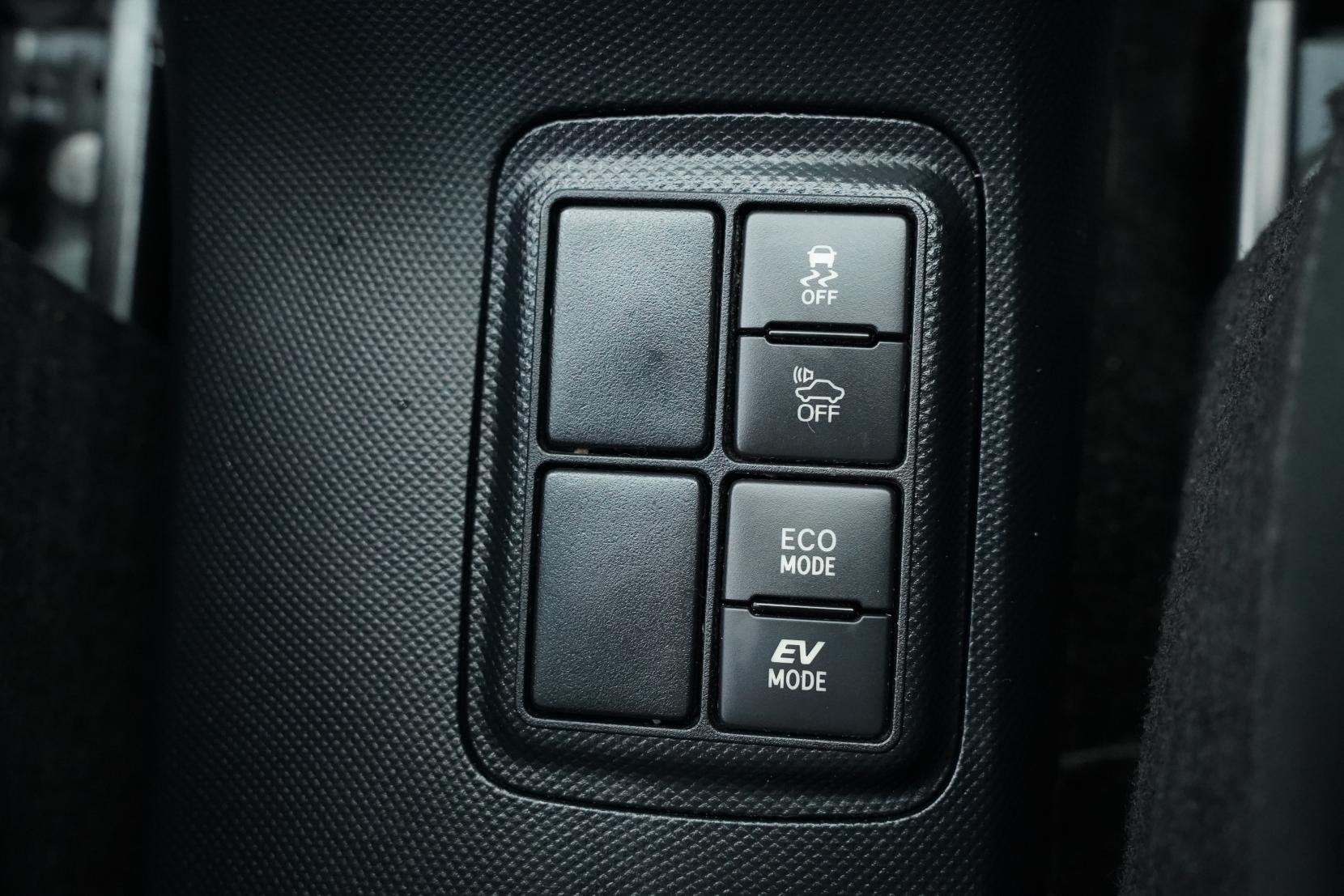 Toyota Aqua 1.5 S Facelift Push Start