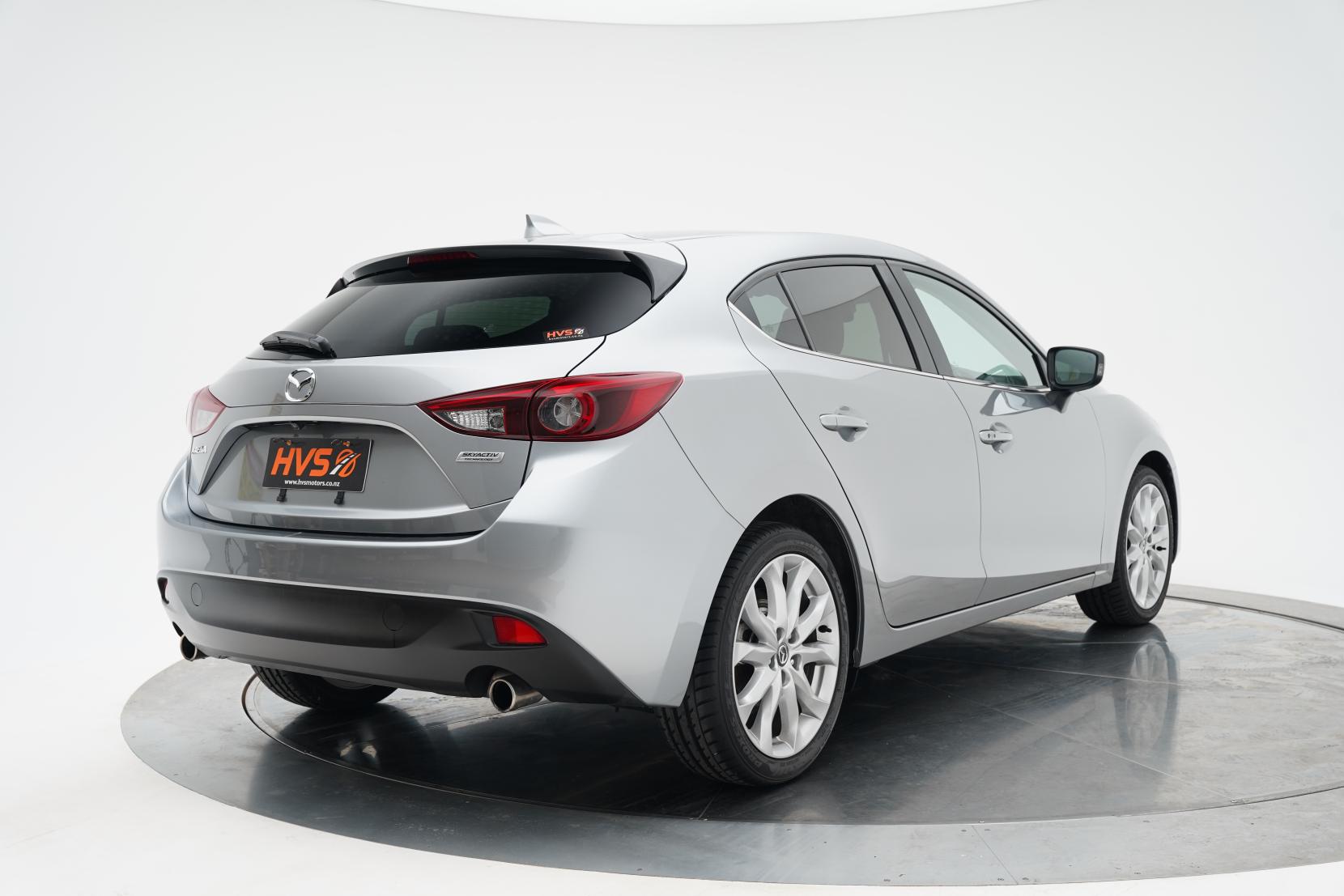 Mazda Axela 2.0 Sport 20S Touring L Package