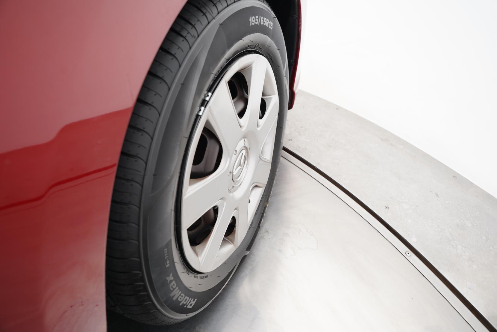 Mazda Premacy 2.0 20C Skyactive