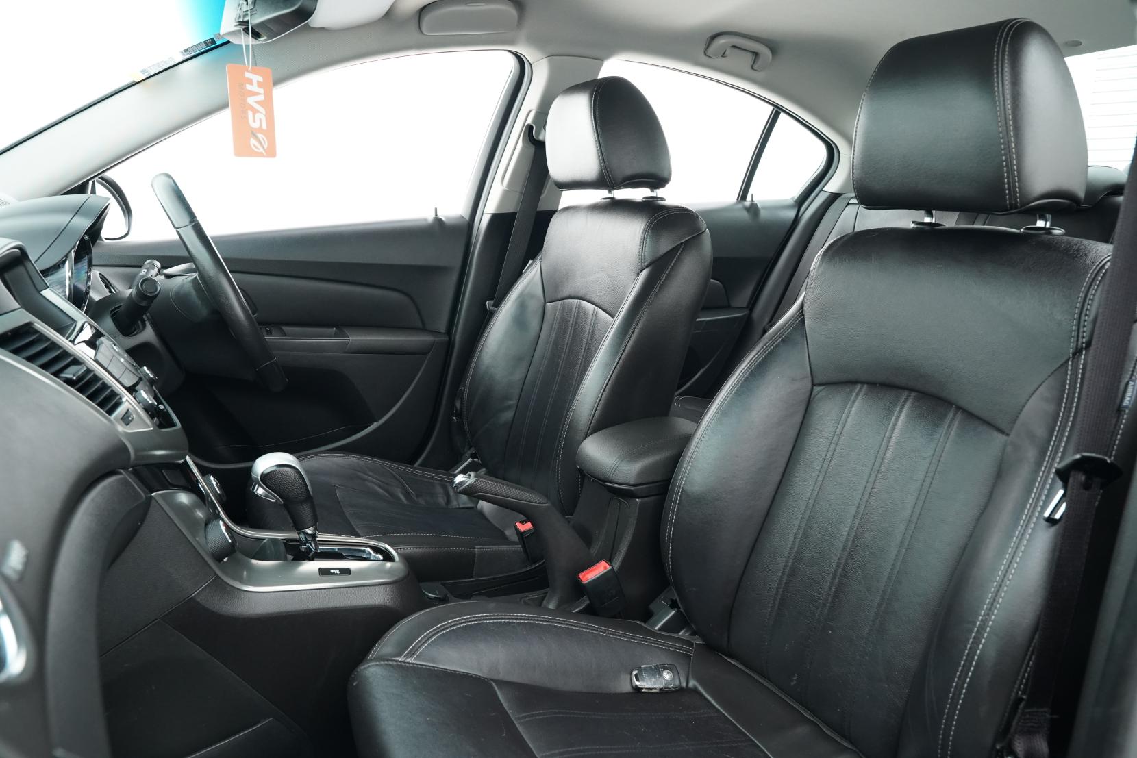 Chevrolet Cruze 1.8 Cruze Combi (facelift 2013)