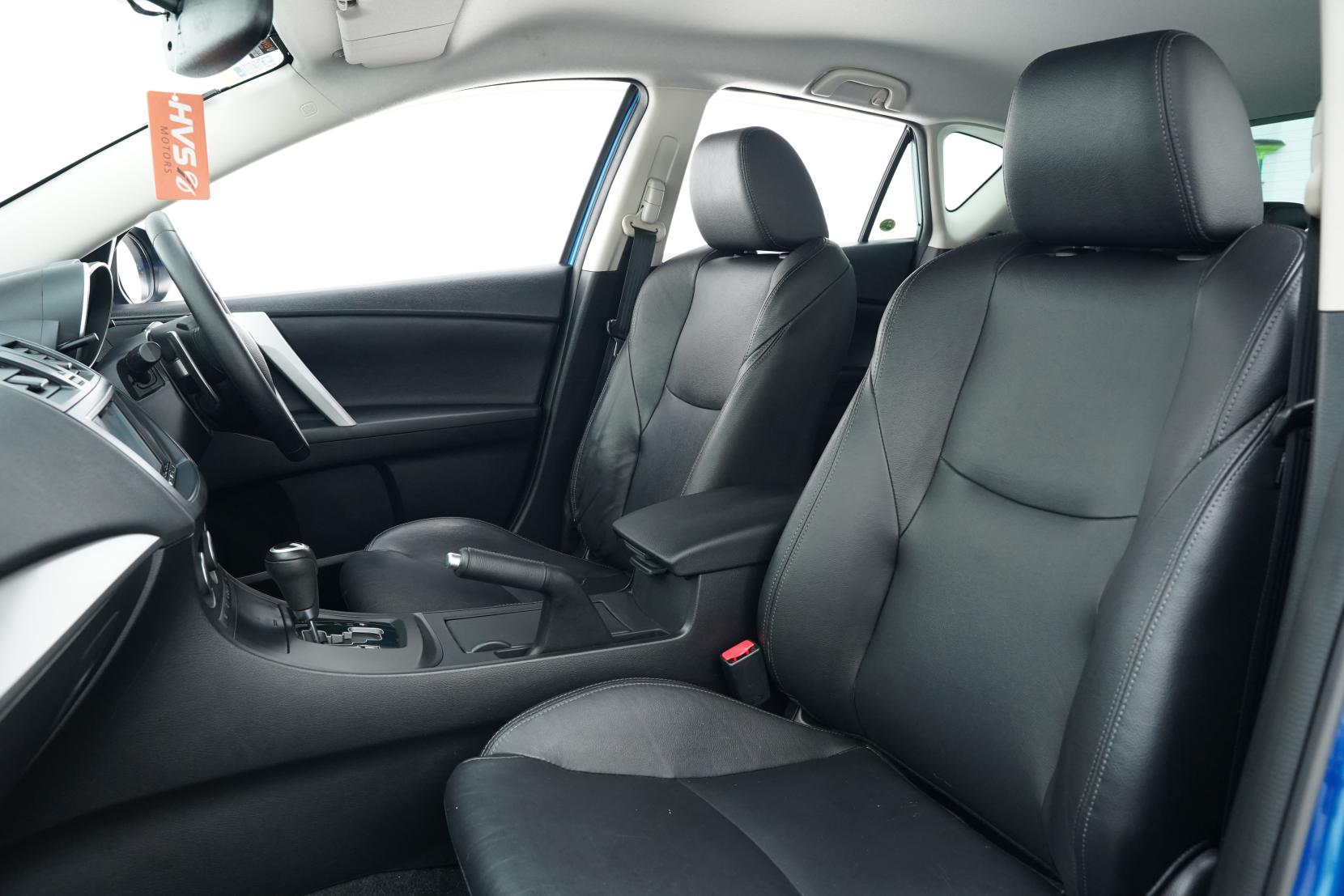 Mazda Axela Sport 20S Skyactiv