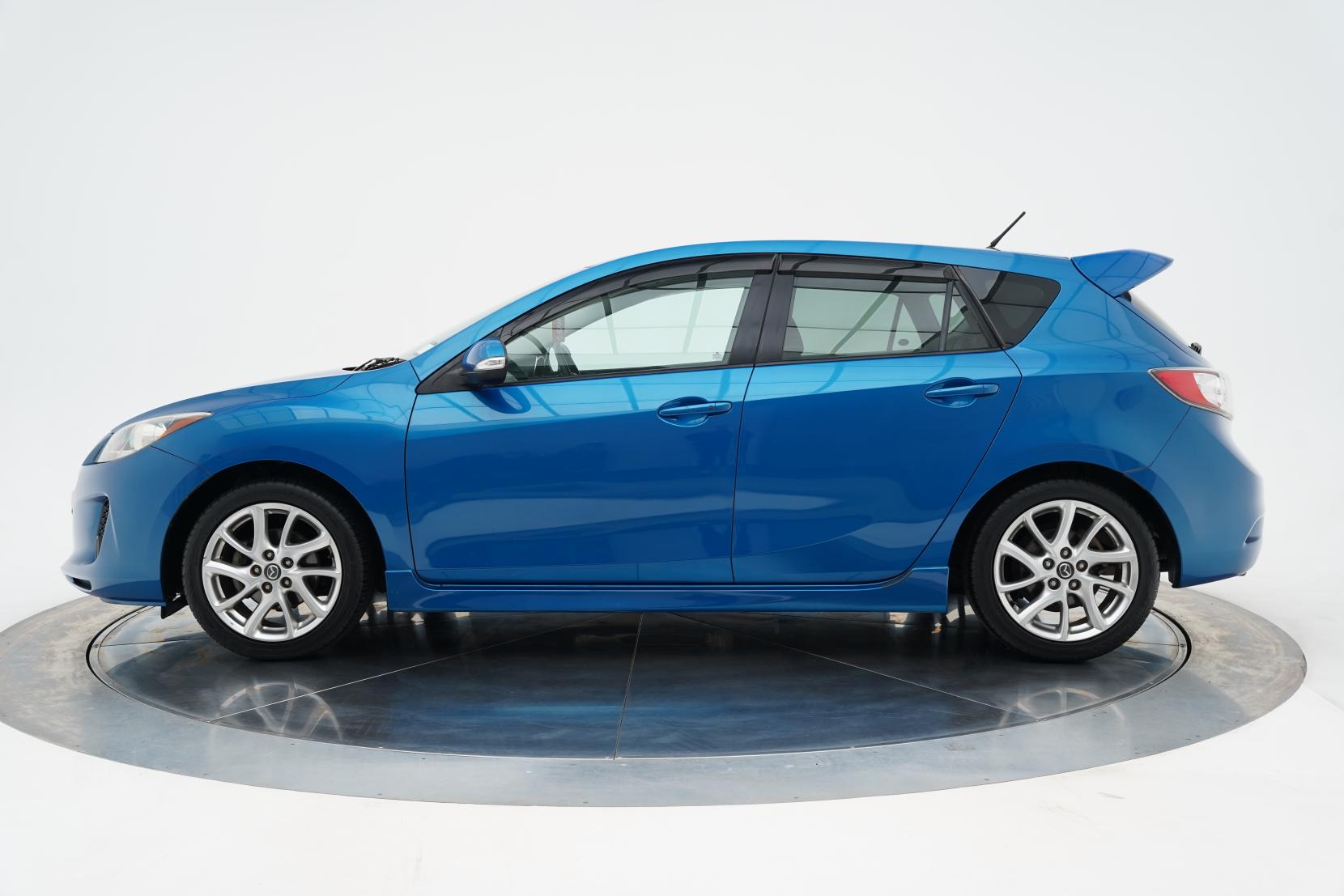 Mazda Axela Sport 20S Skyactiv