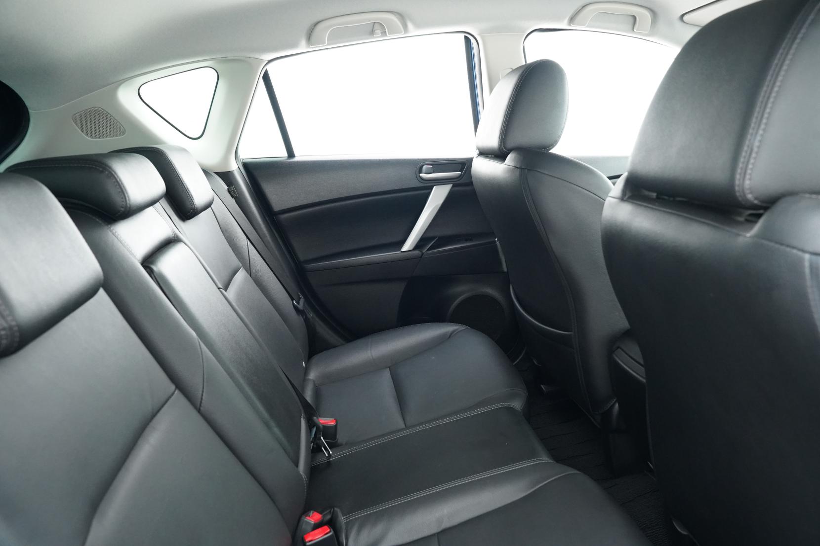 Mazda Axela Sport 20S Skyactiv