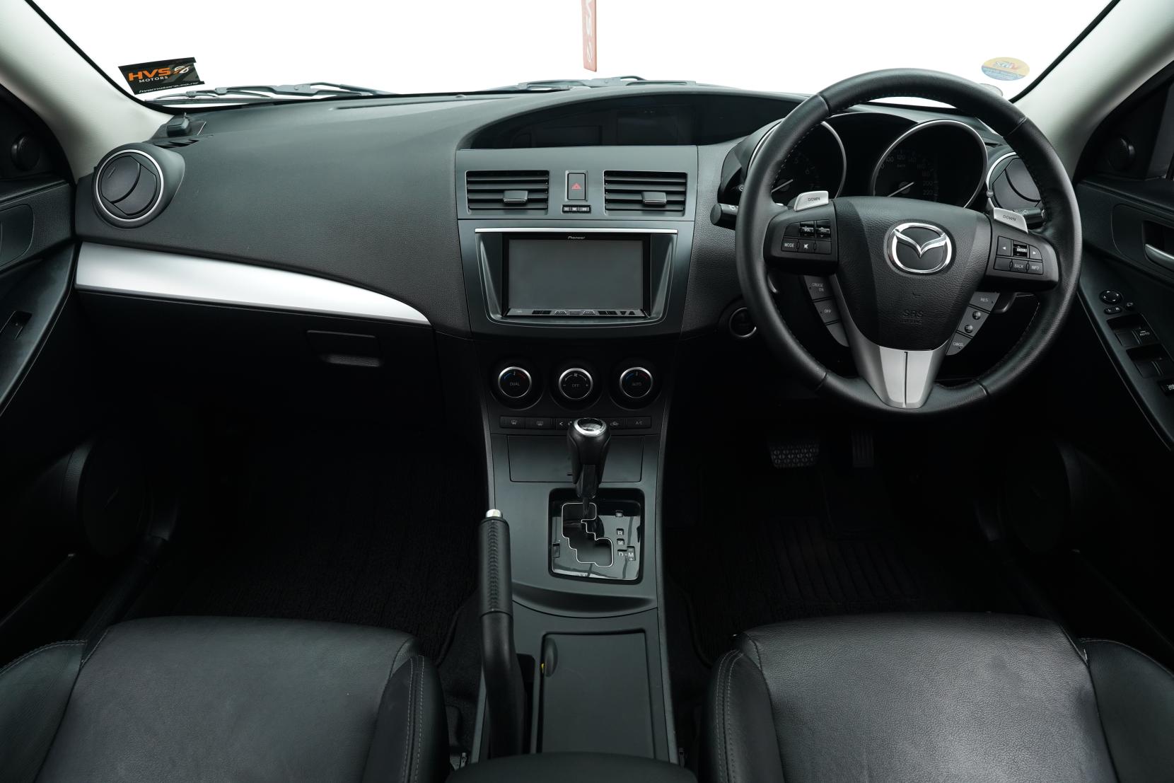Mazda Axela Sport 20S Skyactiv
