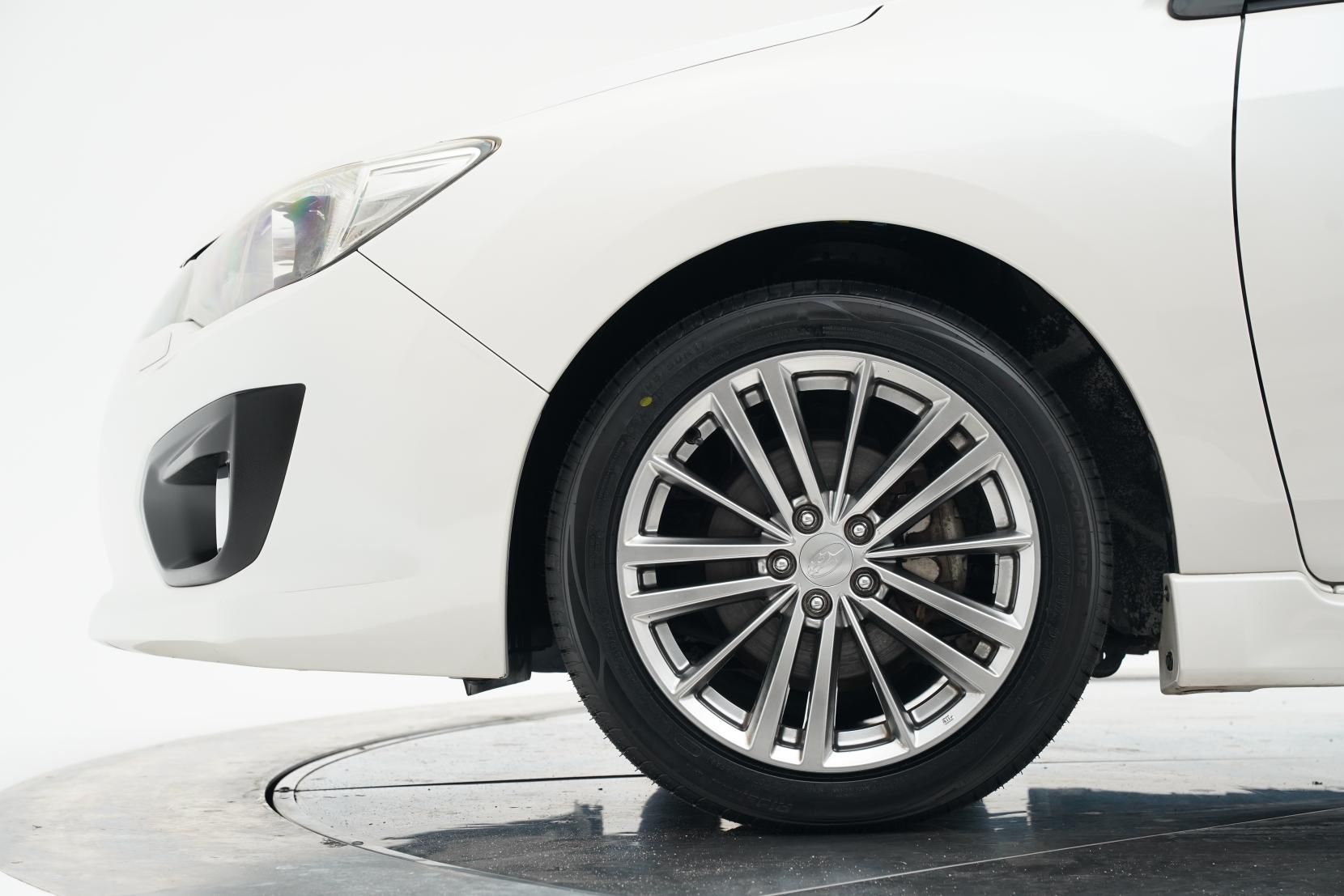 Subaru Impreza SPORT 2.0I-S