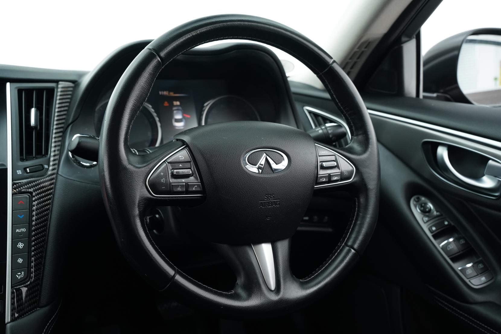 Nissan Skyline 350GT HYBRID
